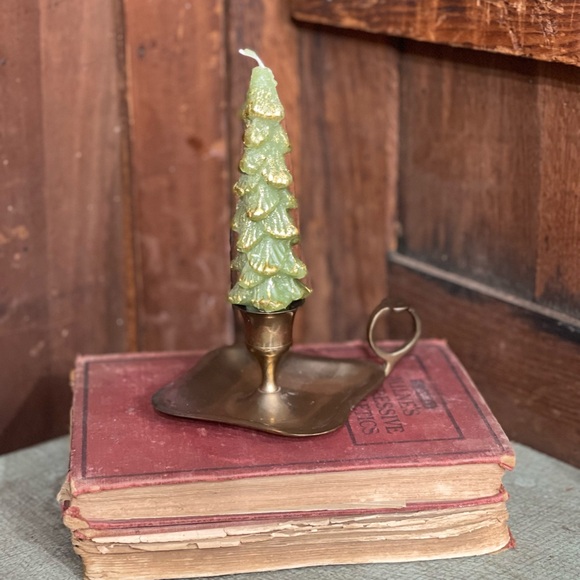 Vintage Brass Finger Loop Chamberstick - Picture 1 of 14